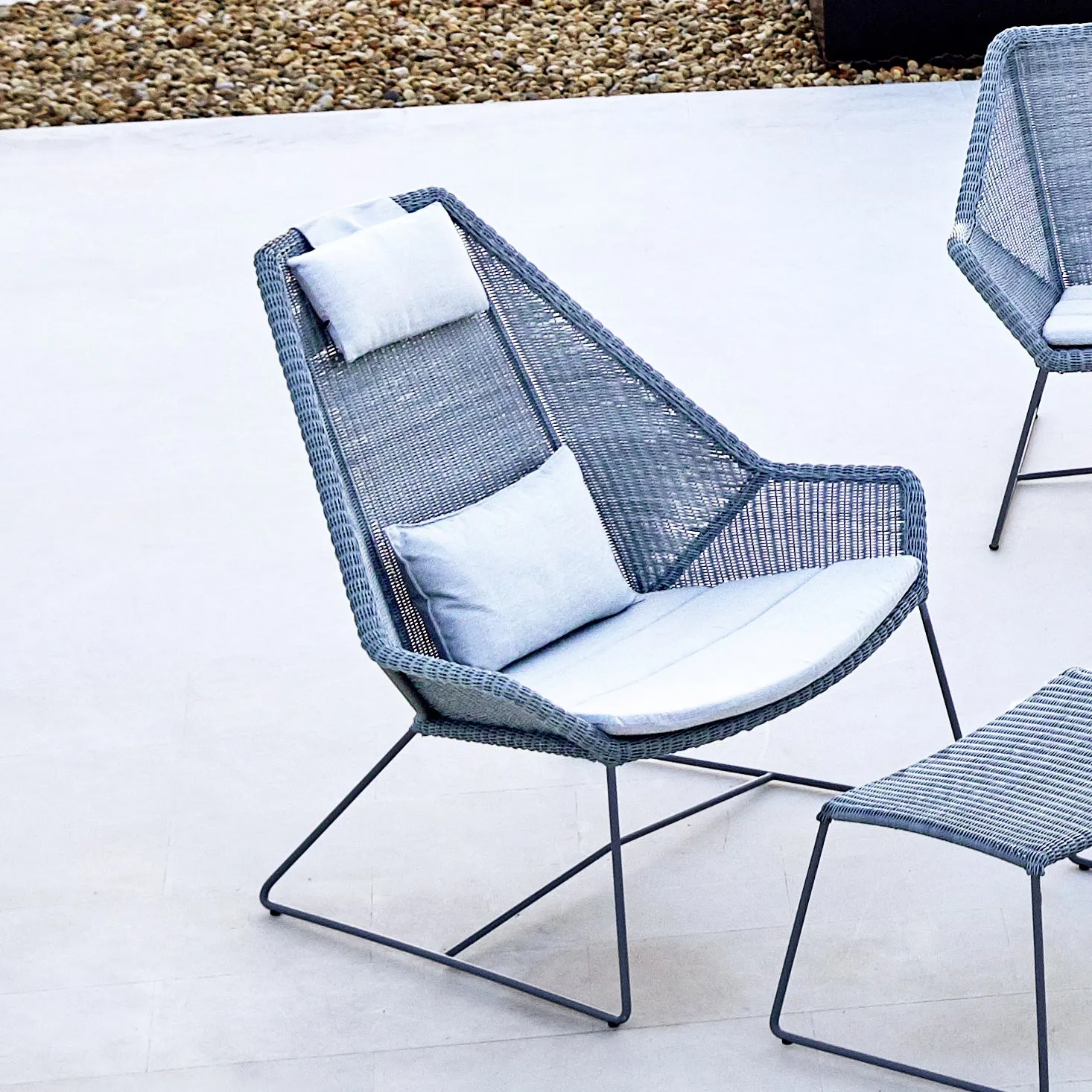 Breeze Outdoor Highback Chair