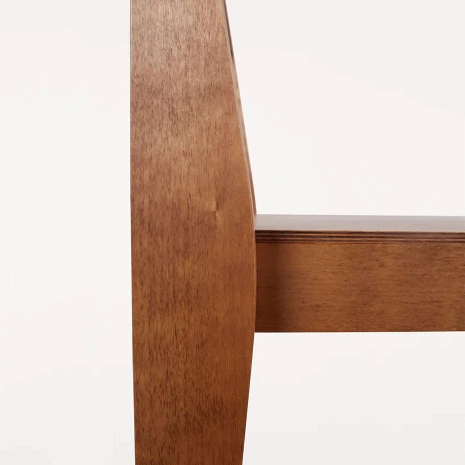 Frama Chair 01