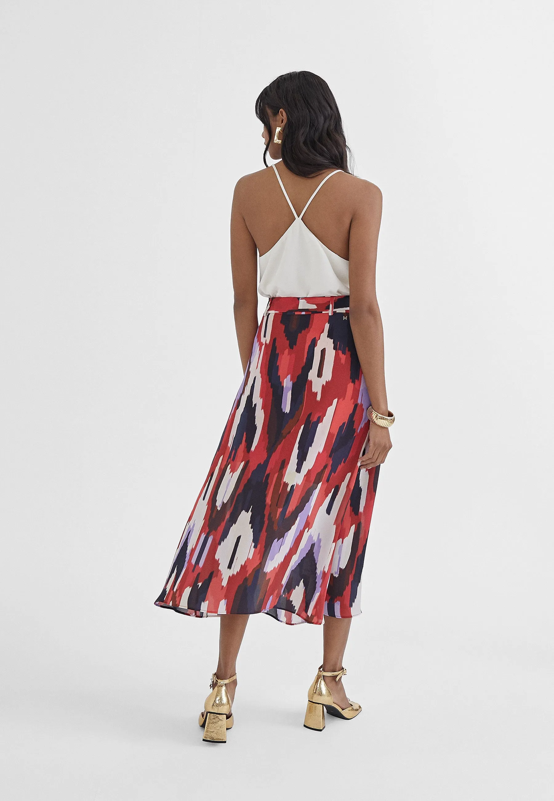 Midi skirt with belt