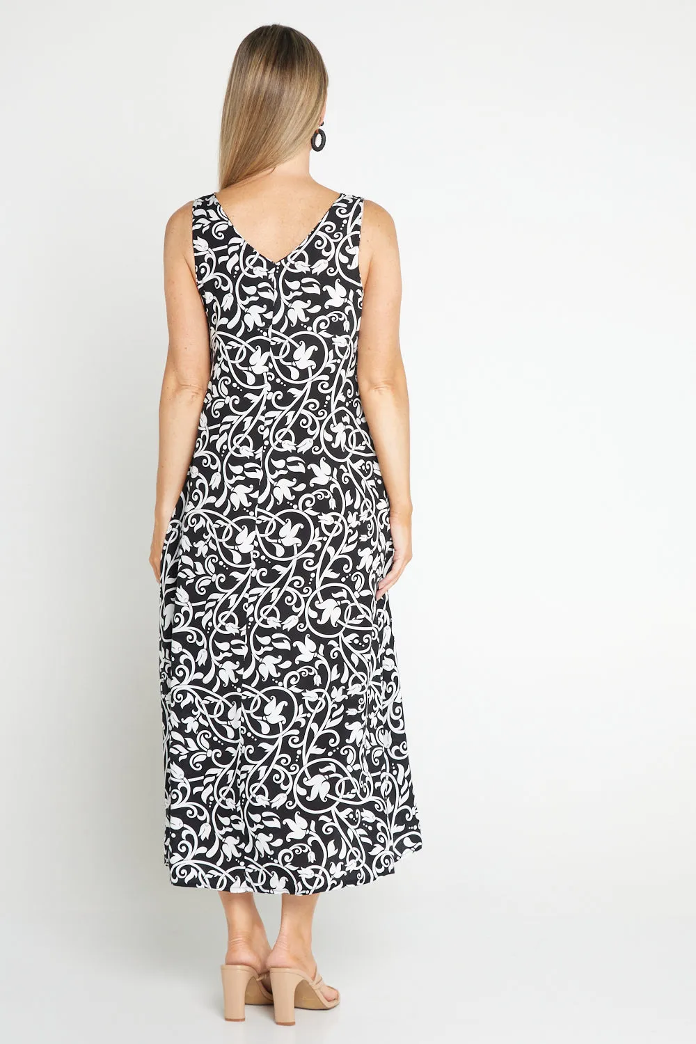 Sienna Sleeveless Midi Dress - Black Floral Flourish