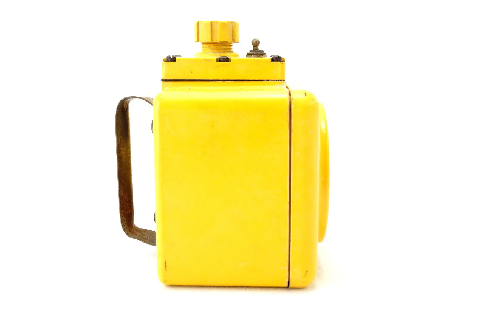 Vintage US Navy Battle Lantern Waterproof Light in Bright Yellow (c.1960s)