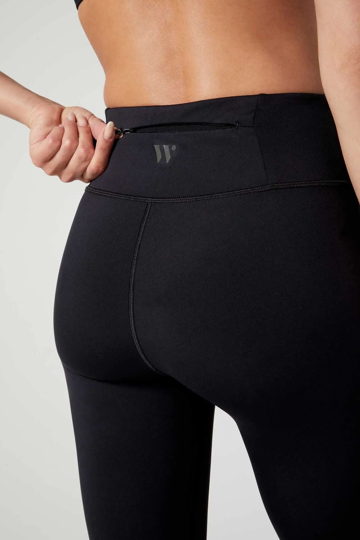 Zoe Back Pocket Legging Jet Black